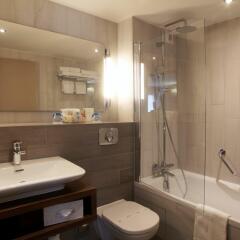 Отель Holiday Inn Paris - Montmartre ванная