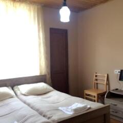 Отель Guest House Nikala Грузия, Местиа - отзывы, цены и фото номеров - забронировать отель Guest House Nikala онлайн комната для гостей фото 4