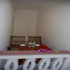 Отель Han Huyen Homestay в номере