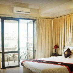 Hanoi Little Center Hotel с домашними животными