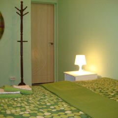 Гостиница Hostel My Granny в Москве 6 отзывов об отеле, цены и фото номеров - забронировать гостиницу Hostel My Granny онлайн Москва комната для гостей фото 3