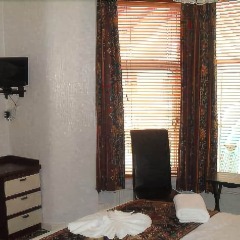 Fairway Hotel сейф в номере