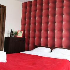 Boogie Hostel Deluxe сейф в номере