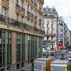 Отель Luxury 3 Bedroom 2 Bathroom - AC - Louvre & Marais фото 10