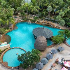 Отель Movenpick Resort & Spa Karon Beach Phuket с домашними животными