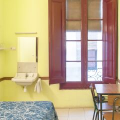 Отель Hostal Nilo Барселона в номере