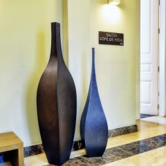 Отель NH Collection Palacio de Tepa сейф в номере
