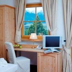 Hotel Tiefenbrunn Лана удобства в номере