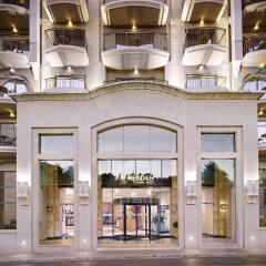 Le Méridien St. Julians Hotel & Spa гостиничный бар