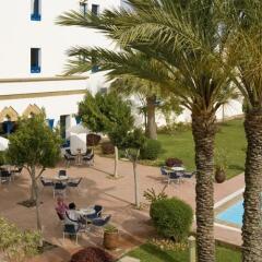 Отель Senator Hotel Tanger Марокко, Танжер - отзывы, цены и фото номеров - забронировать отель Senator Hotel Tanger онлайн бассейн фото 3