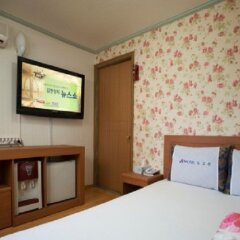 Отель Goodstay Montblanc удобства в номере