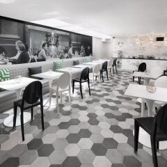 Отель Carlyle Inn питание