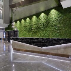DoubleTree by Hilton Hotel Istanbul - Piyalepasa Турция, Стамбул - 3 отзыва об отеле, цены и фото номеров - забронировать отель DoubleTree by Hilton Hotel Istanbul - Piyalepasa онлайн интерьер отеля фото 2
