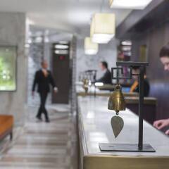 Отель Mandarin Oriental, Geneva Швейцария, Женева - отзывы, цены и фото номеров - забронировать отель Mandarin Oriental, Geneva онлайн гостиничный бар