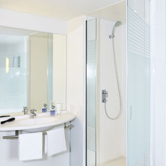 Отель Ibis Zurich City West Цюрих ванная