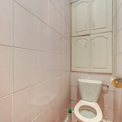 Апартаменты FlatStar Karavannaya 7A Apartments Санкт-Петербург ванная