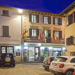 Отель Italia Ristorante Pizzeria Италия, Реггелло - отзывы, цены и фото номеров - забронировать отель Italia Ristorante Pizzeria онлайн парковка