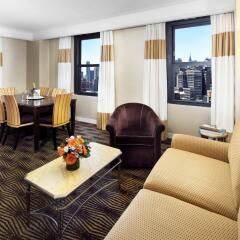The New Yorker A Wyndham Hotel 2* Люкс с двуспальной кроватью фото 8