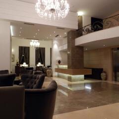 Отель Boutique Hotel Kotoni Албания, Тирана - отзывы, цены и фото номеров - забронировать отель Boutique Hotel Kotoni онлайн интерьер отеля