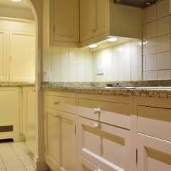 Отель Home With Roof Terrace Hampstead Village Лондон ванная
