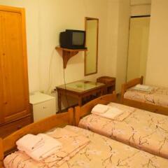 Family Hotel Astra удобства в номере фото 2