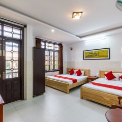 Отель OYO 451 Bong House Homestay 2 Хойан комната для гостей фото 5