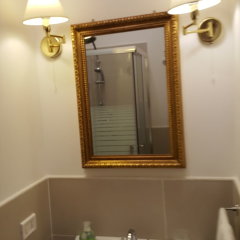 Al Ponte del Papa Bed and Breakfast in Rome, Italy from 211$, photos, reviews - zenhotels.com bathroom photo 2