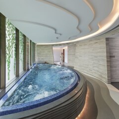 Отель Mandarin Oriental Jumeira, Dubai ОАЭ, Дубай - отзывы, цены и фото номеров - забронировать отель Mandarin Oriental Jumeira, Dubai онлайн бассейн фото 2