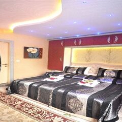 Отель Holiday Business Otel