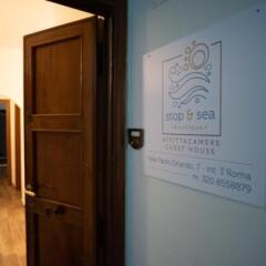 Отель Boutique Stop and Sea Guesthouse Италия, Лидо-ди-Остия - отзывы, цены и фото номеров - забронировать отель Boutique Stop and Sea Guesthouse онлайн интерьер отеля фото 2