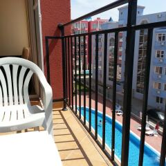 Апартаменты Menada Sunset Beach 4 Apartments балкон