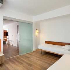 Seven Seas Hotel Blue Сиде сейф в номере