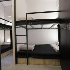 Ximen Duckstay Hostel сейф в номере