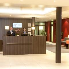 Отель Holiday Inn Express Zurich Airport Швейцария, Рюмланг - 1 отзыв об отеле, цены и фото номеров - забронировать отель Holiday Inn Express Zurich Airport онлайн интерьер отеля фото 3