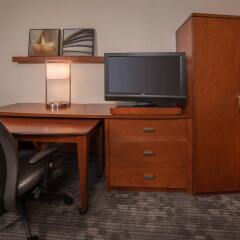 Отель Courtyard Arlington Rosslyn удобства в номере