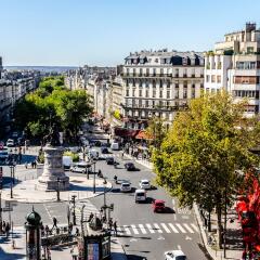 Отель Contact ALIZE MONTMARTRE балкон