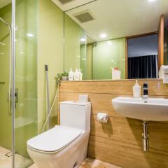 Отель Vortex KLCC Apartments Малайзия, Куала-Лумпур - отзывы, цены и фото номеров - забронировать отель Vortex KLCC Apartments онлайн ванная фото 2