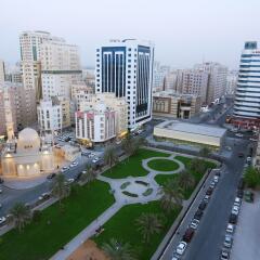 Al Hamra Hotel балкон