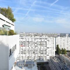 Апартаменты Top Floor 1 Bedroom Apartment Near Gare de Lyon балкон