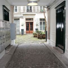 Апартаменты Family Apartment Montorgueil