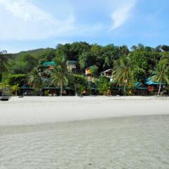 Отель Sandy Bay Bungalows пляж фото 3