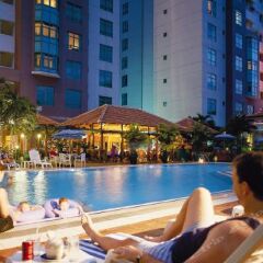 Отель Somerset Ho Chi Minh City бассейн фото 2