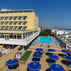 Hotel Beaurivage бассейн фото 3