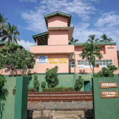 OYO 246 Roy Villa Beach Hotel Галле фото 22