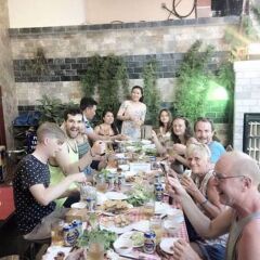 Отель White Cloud Homestay Хойан с домашними животными