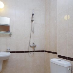 Отель Guesthouse Kirov Болгария, Равда - отзывы, цены и фото номеров - забронировать отель Guesthouse Kirov онлайн ванная фото 2