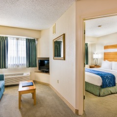 Отель Comfort Suites Seven Mile Beach Каймановы острова, Севен-Майл-Бич - отзывы, цены и фото номеров - забронировать отель Comfort Suites Seven Mile Beach онлайн комната для гостей