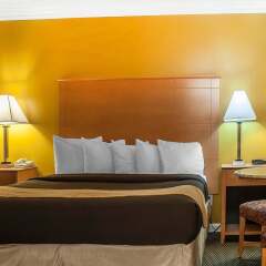Отель Econo Lodge At The Falls North США, Ниагара-Фолс - отзывы, цены и фото номеров - забронировать отель Econo Lodge At The Falls North онлайн комната для гостей