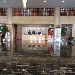 Huajian Hotel интерьер отеля