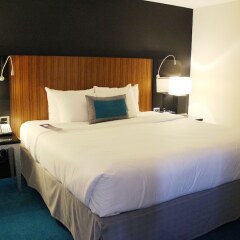 Отель Radisson Blu Mall of America США, Блумингтон - отзывы, цены и фото номеров - забронировать отель Radisson Blu Mall of America онлайн комната для гостей